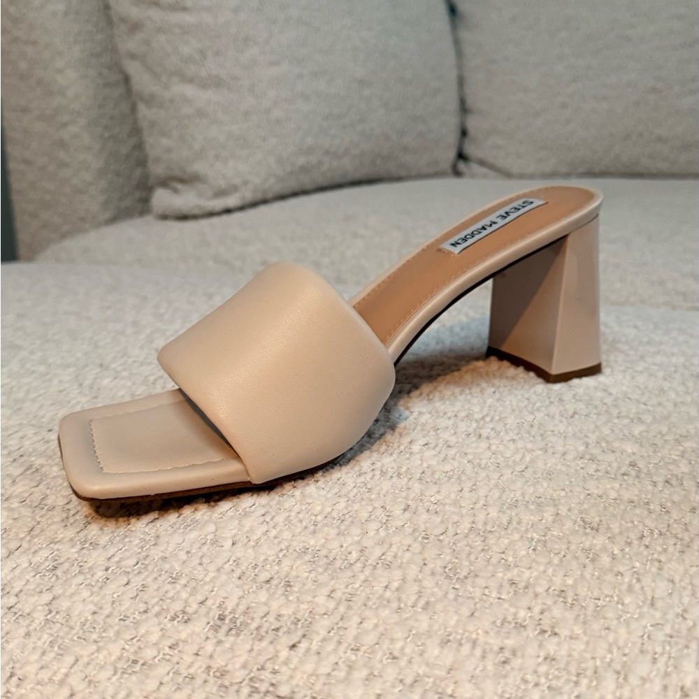Steve Madden Women's Cream Block Heel Sandals